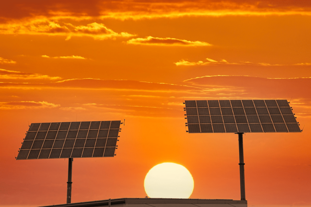 You are currently viewing Solar Farms in Australia: Present Scenario and Upcoming Developments