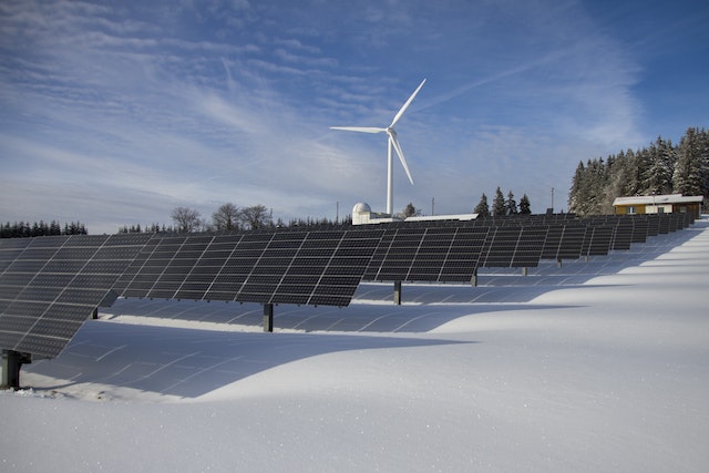 You are currently viewing Do Solar Panels Work in Winter?