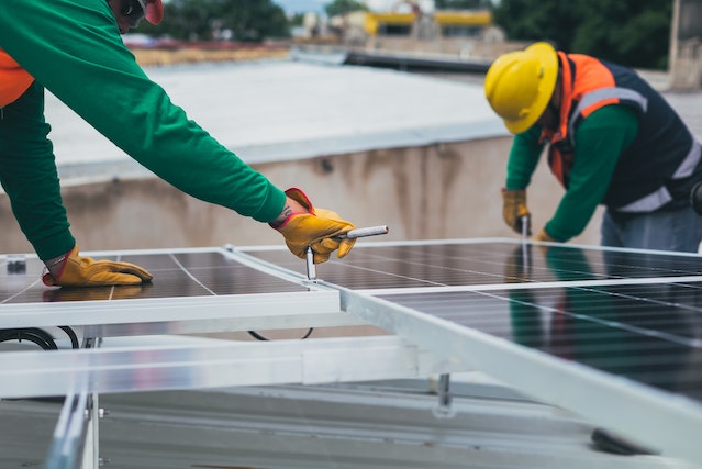 Choosing the Right Solar Panel Installation Company